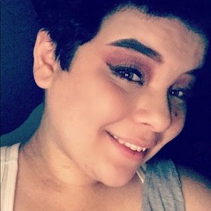 Meet your Posher, Connor